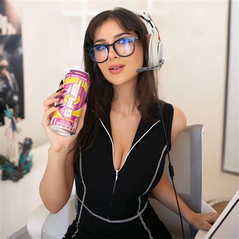 sssniperwolf best pics|SSSniperwolf Pics & Gifs